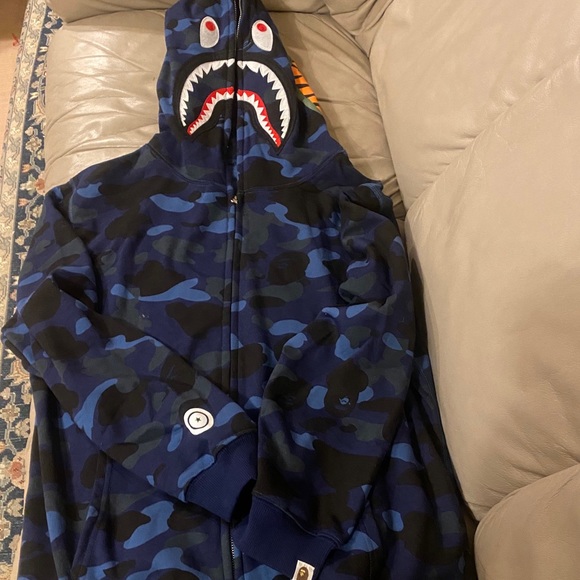 bape hoodie second hand